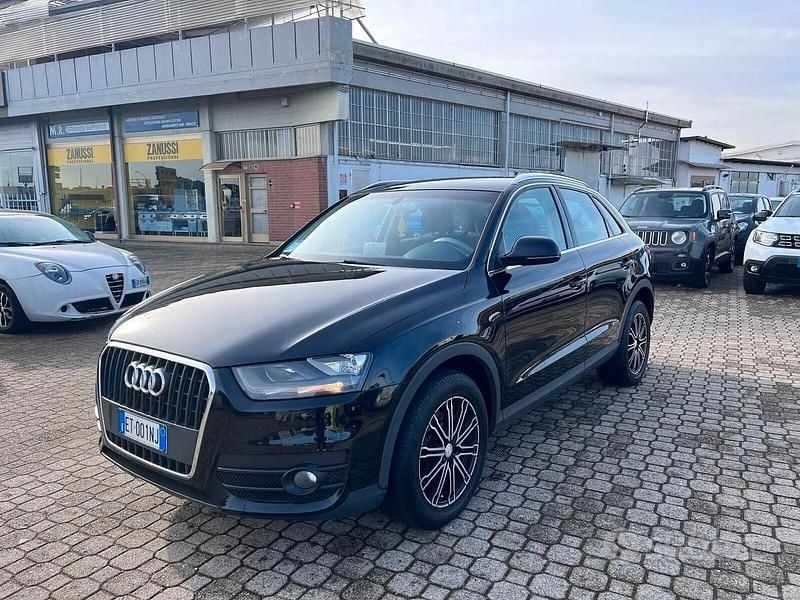 Usata Audi Q3 S-Line 140 CV (102 kW) 2014 Nero SUV