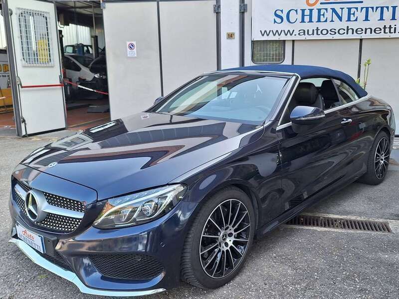 Blu/azzurro Usata 2018 Mercedes C220 AMG Cabrio | 28.500 € (Buon prezzo) - Immagine 1/4