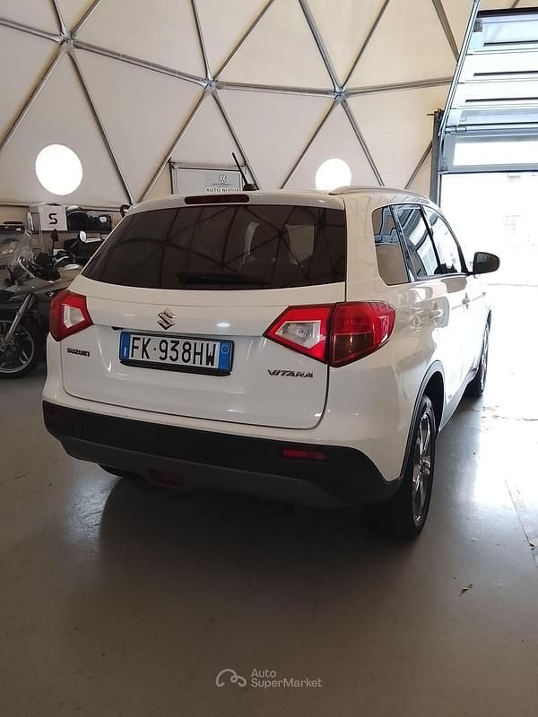 Usata Suzuki Vitara 120 CV (88 kW) 2017 SUV