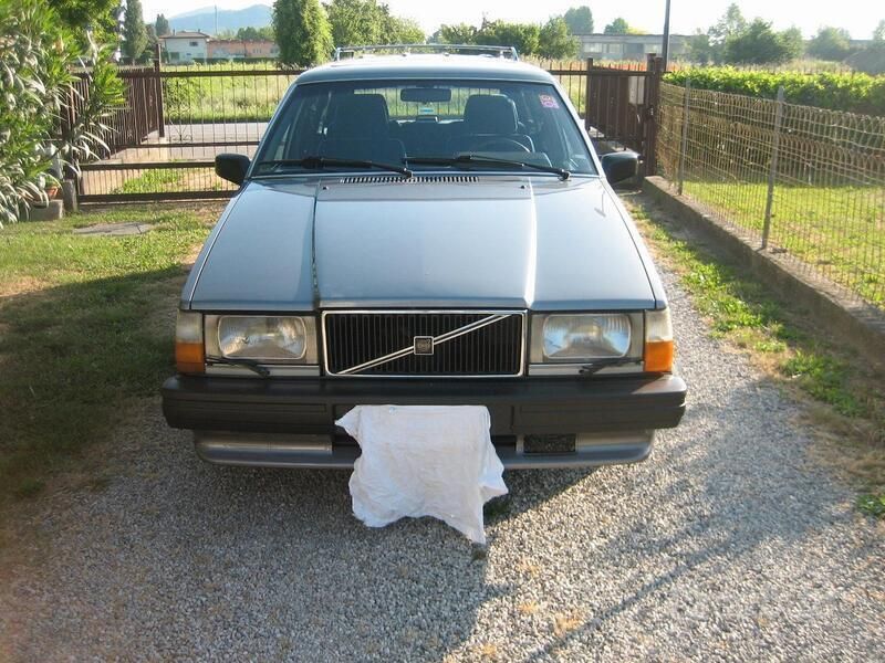 Grigio Usata 1987 Volvo 740 Station wagon | 10.000 € - Immagine 1/4