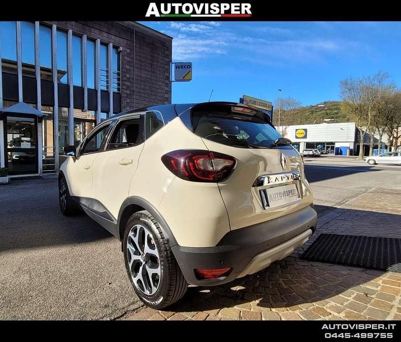 Usata Renault Captur 90 CV (66 kW) 2018 Bicolore bianco panna / nero SUV