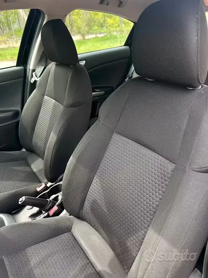 Usata Alfa Romeo Giulietta 120 CV (88 kW) 2012 Utilitaria