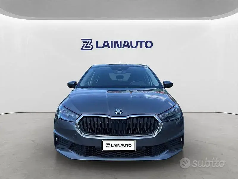 Usata Skoda Fabia Ambition 65 CV (47 kW) 2023 Grigio Utilitaria