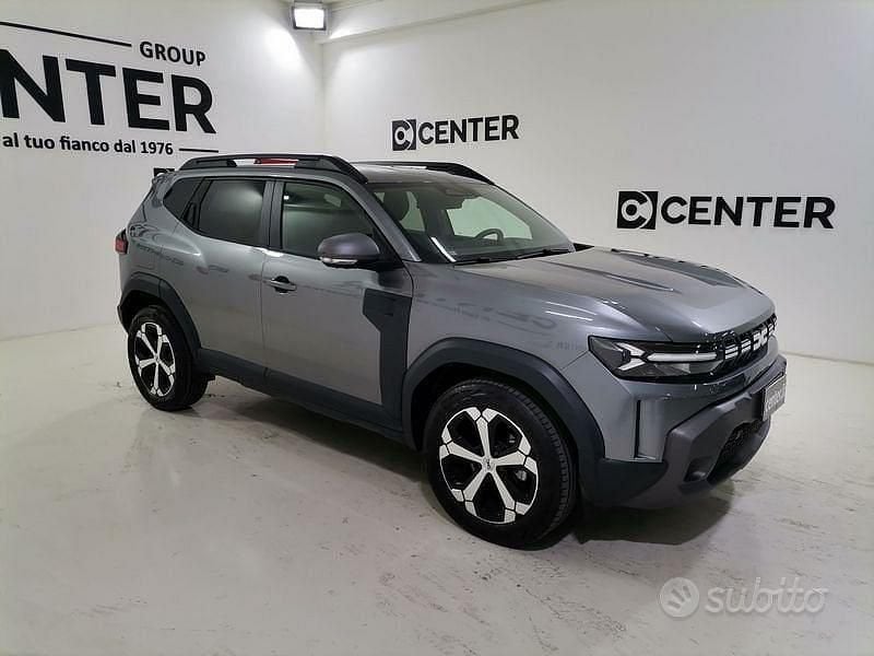 Usata Dacia Duster Journey 141 CV (103 kW) 2024 Grigio SUV