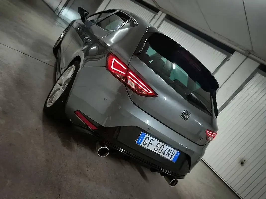Usata Seat Leon FR 179 CV (131 kW) 2015 Berlina