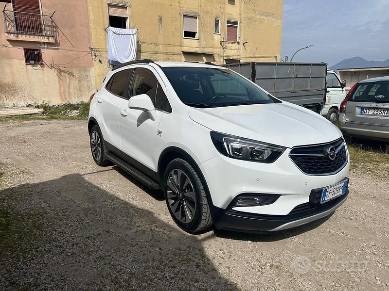 Usata Opel Mokka 140 CV (102 kW) 2018 Bianco SUV