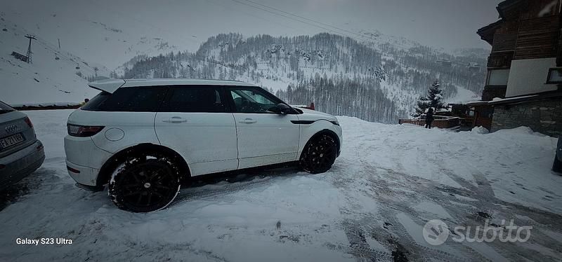 Usata Land Rover Range Rover evoque 150 CV (110 kW) 2017 Bianco SUV