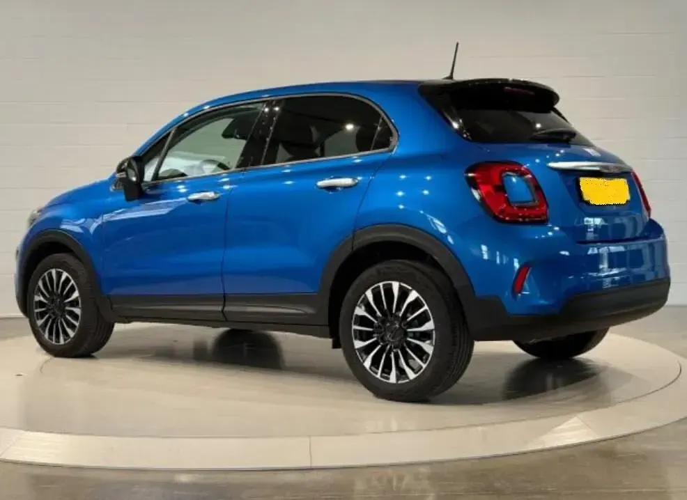 Usata Fiat 130 130 CV (95 kW) 2024 Blu SUV