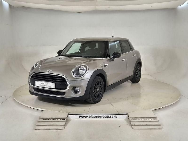 Usata Mini One D 95 CV (69 kW) 2019 Marrone Utilitaria