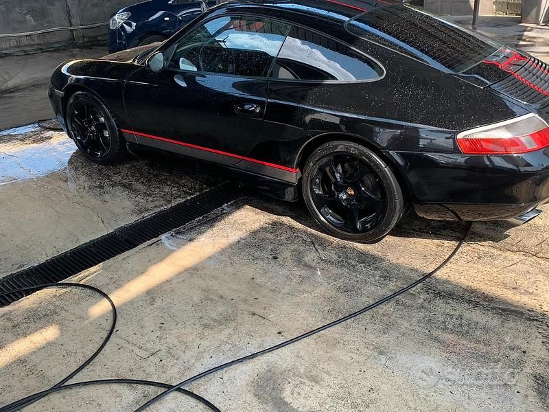 Usata Porsche 996 300 CV (220 kW) 1999 Nero Coupé