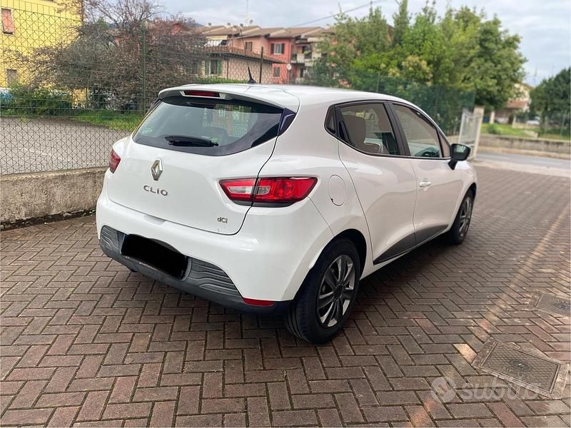 Usata Renault Clio IV 90 CV (66 kW) 2015 Bianco Berlina