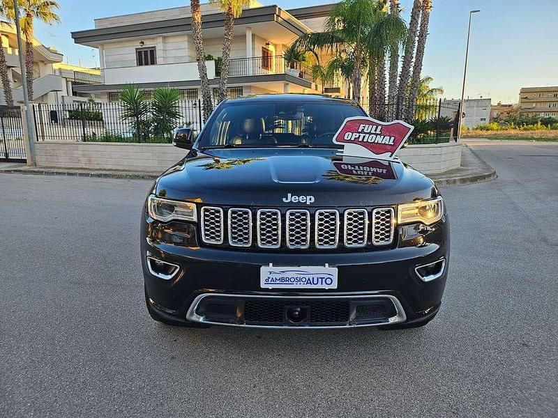 Usata Jeep Grand Cherokee Overland 250 CV (183 kW) 2020 Nero SUV