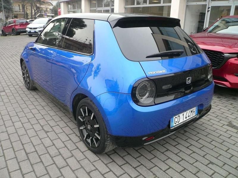 Usata Honda e Advance 60 kW (82 CV) 2021 Blu/azzurro Utilitaria