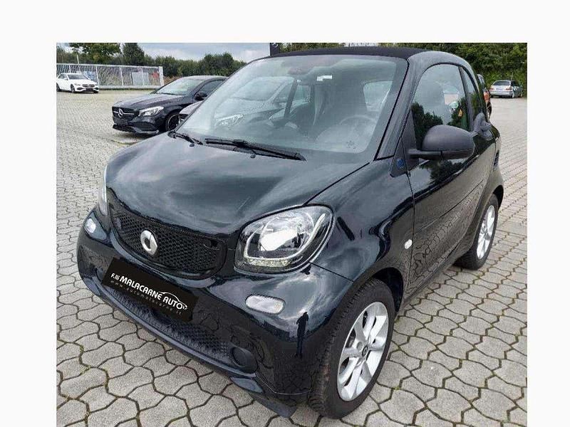 Nero Usata 2019 Smart ForTwo Electric Drive Passion Utilitaria | 10.490 € (Ottimo prezzo) - Immagine 1/4