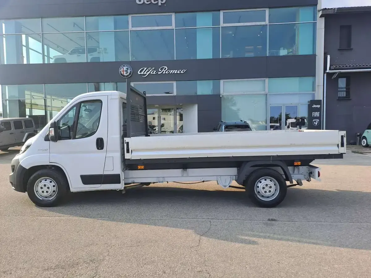 Usata Fiat Ducato 140 CV (102 kW) 2020 Bianco Furgone
