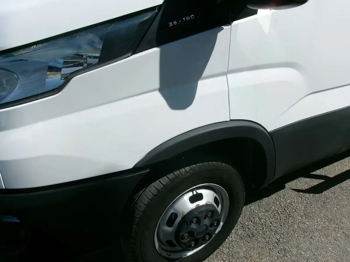 Usata Iveco Daily 160 CV (117 kW) 2020 Bianco