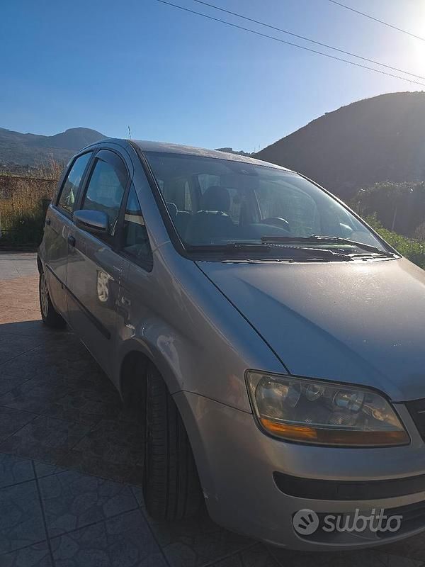 Usata Fiat Idea 2005 Grigio Monovolume