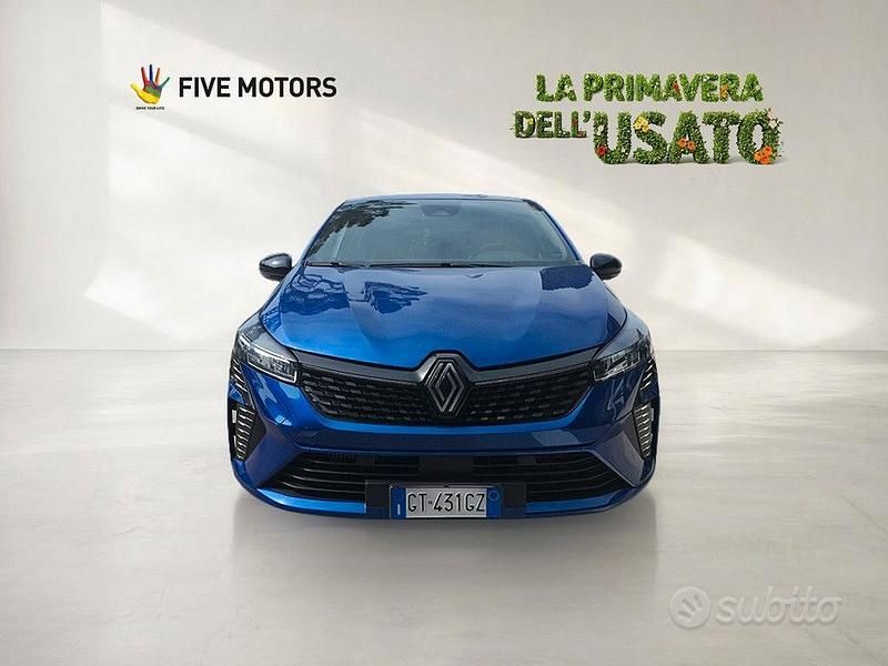 Usata Renault Clio V Techno 91 CV (66 kW) 2024 Blu Berlina