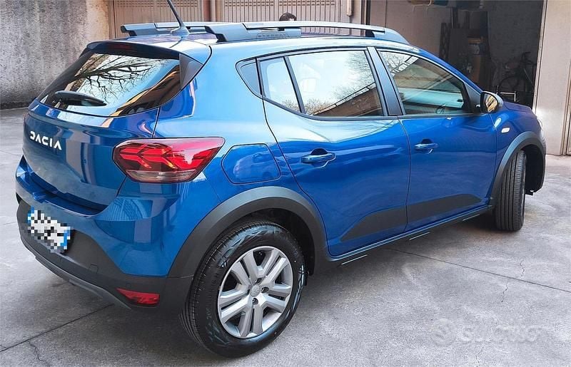 Usata Dacia Sandero Stepway 2023 Blu Berlina