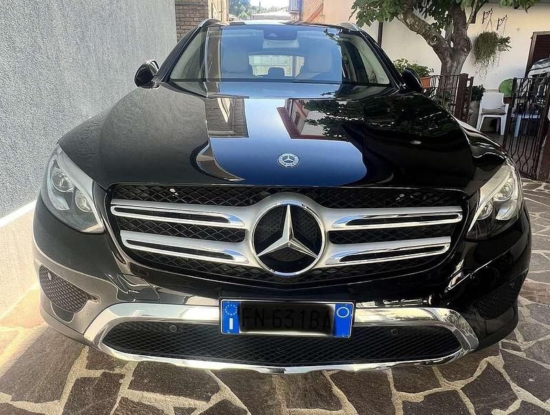 Usata Mercedes GLC220 170 CV (125 kW) 2018 SUV