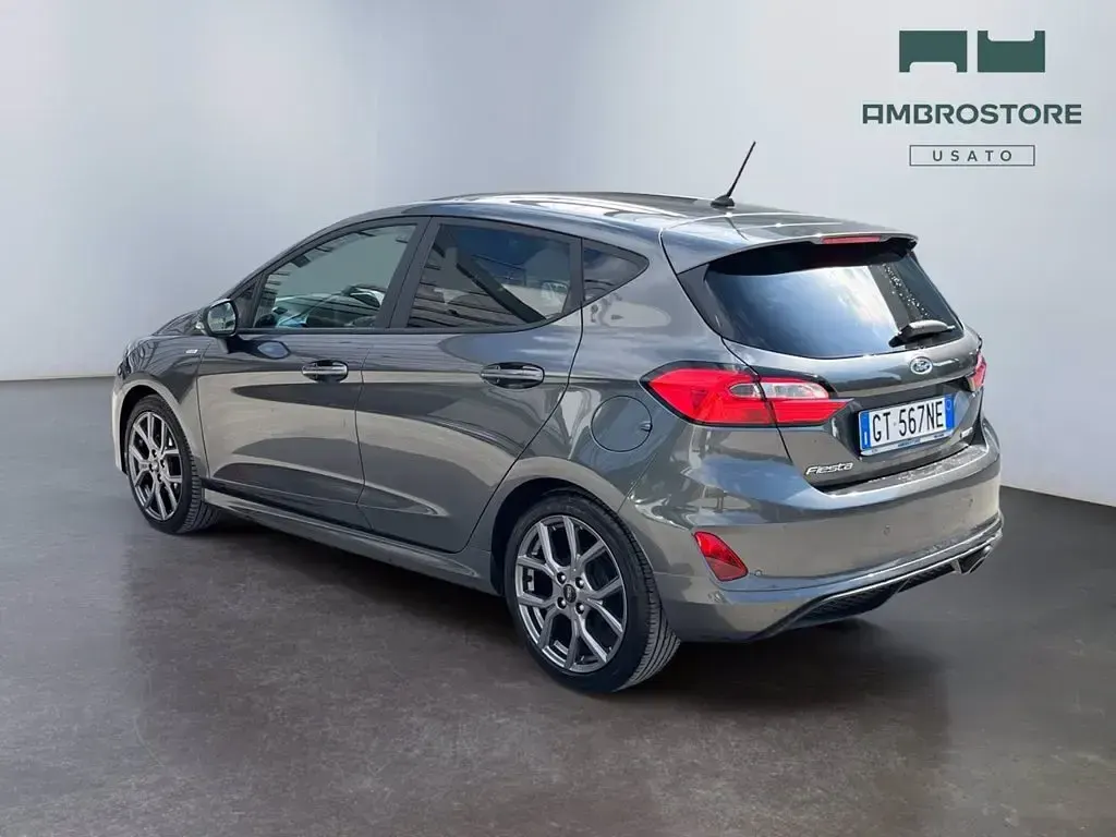 Usata Ford Fiesta ST-Line 125 CV (91 kW) 2024 Magnetic grey Berlina