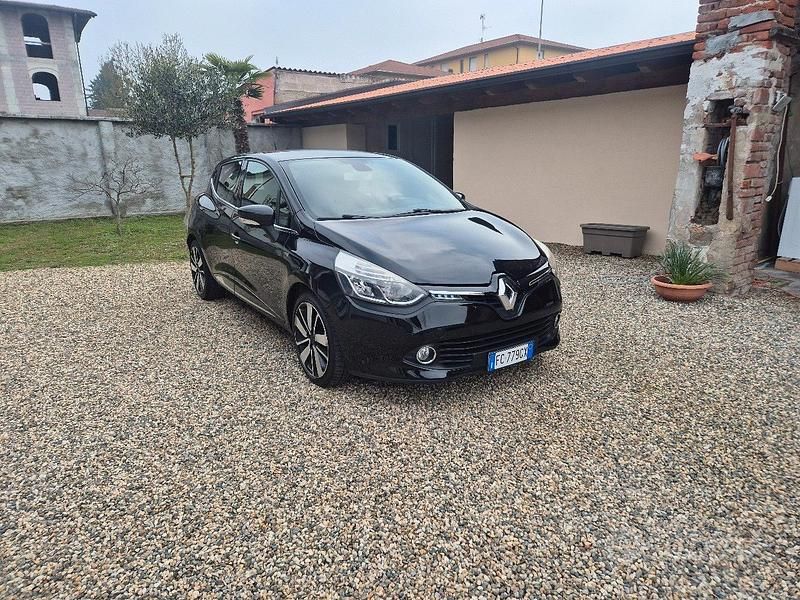 Usata Renault Clio IV 90 CV (66 kW) 2016 Nero Utilitaria