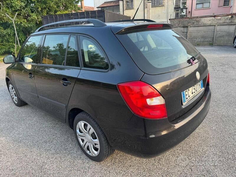 Usata Skoda Fabia 90 CV (66 kW) 2010 Nero(met.) Utilitaria