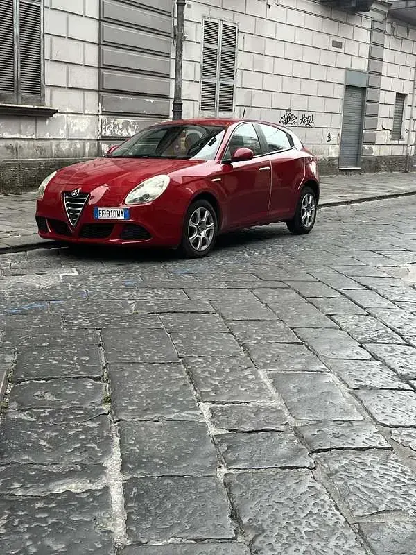 Usata Alfa Romeo Giulietta 120 CV (88 kW) 2011 Utilitaria