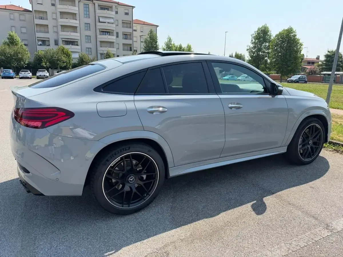 Usata Mercedes GLE53 AMG AMG 435 CV (319 kW) 2023 Grigio SUV