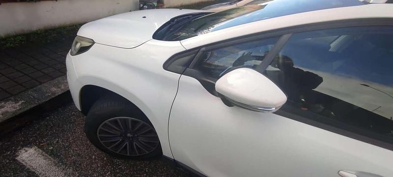 Usata Peugeot 2008 Access 75 CV (55 kW) 2017 SUV