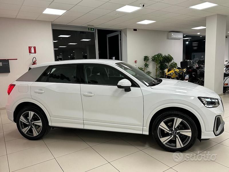 Usata Audi Q2 116 CV (85 kW) 2024 Bianco SUV