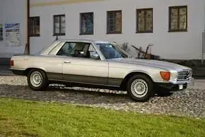 Usata Mercedes 500 240 CV (176 kW) 1980 Argento Coupé