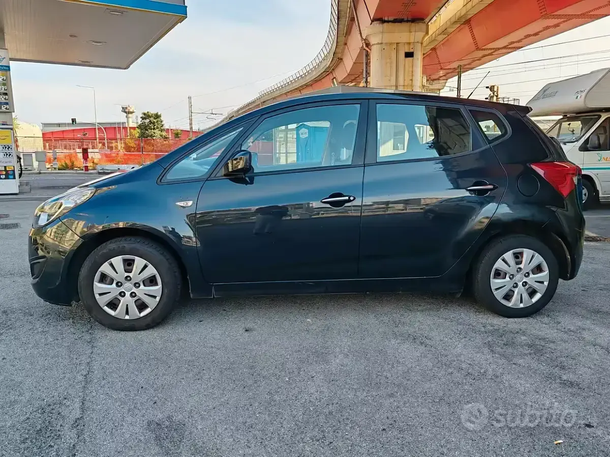 Usata Hyundai ix20 90 CV (66 kW) 2011 Nero Utilitaria