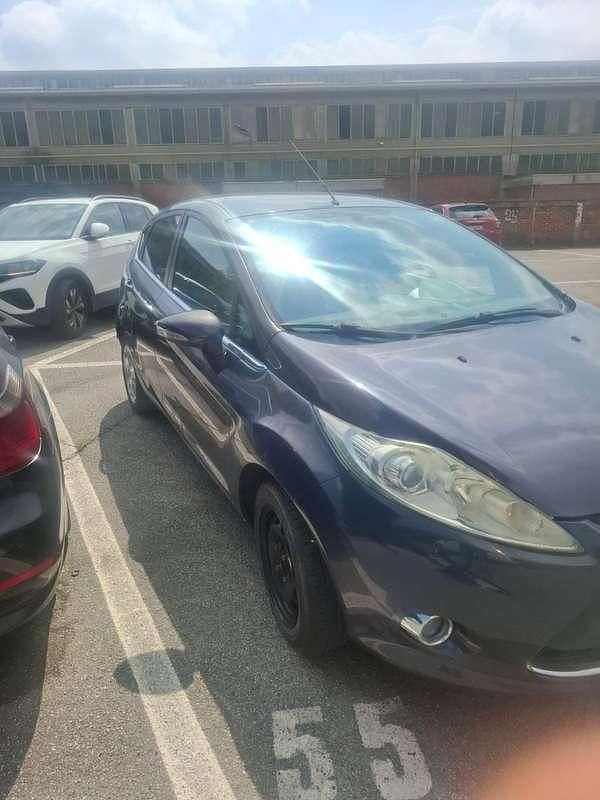 Usata Ford Fiesta Titanium 82 CV (60 kW) 2011 Berlina