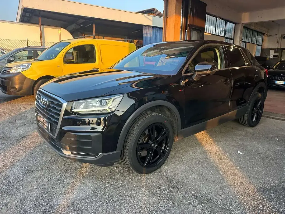 Usata Audi Q2 Sport 190 CV (139 kW) 2017 Nero SUV