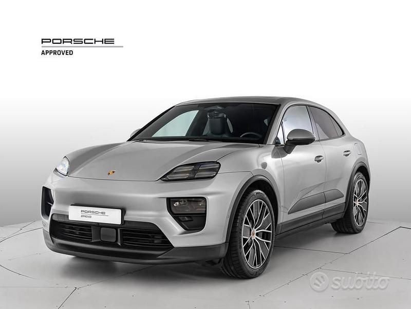 Usata Porsche Macan 330 kW (449 CV) 2024 Argento SUV