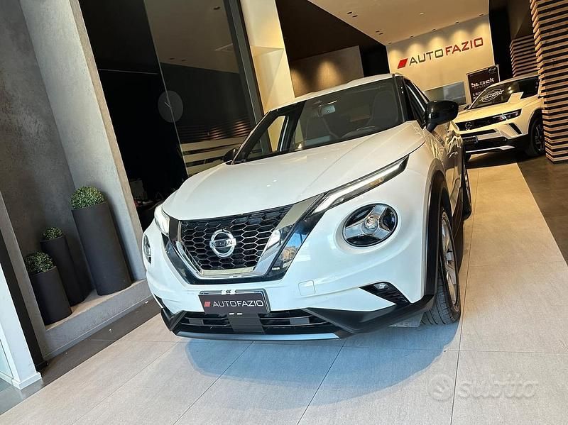 Usata Nissan Juke N-Connecta 117 CV (86 kW) 2021 Bianco SUV