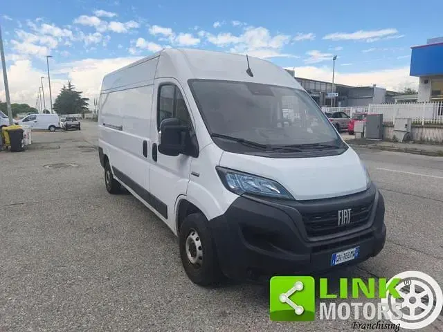 Usata Fiat Ducato 140 CV (102 kW) 2022 Bianco Furgone