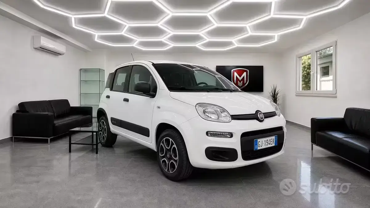 Usata Fiat Panda 4x4 Pop 85 CV (62 kW) 2022 Bianco Utilitaria