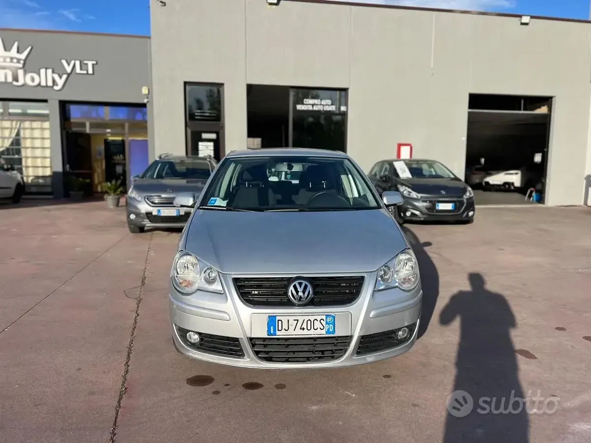 Usata VW Polo United 69 CV (50 kW) 2008 Grigio Utilitaria