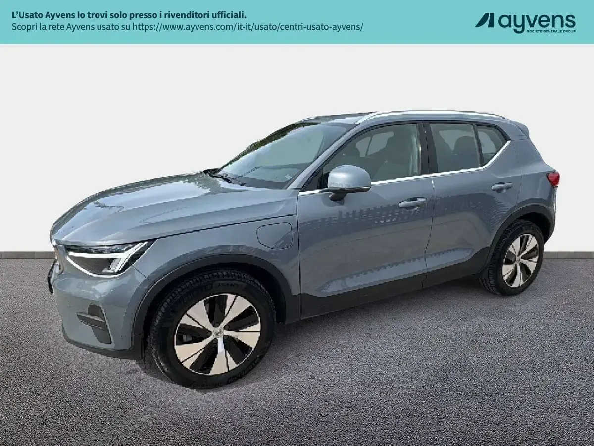 Usata Volvo XC40 Core 211 CV (155 kW) 2023 Thunder grey SUV