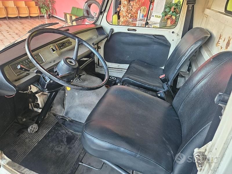 Usata Renault Estafette 1970 Monovolume