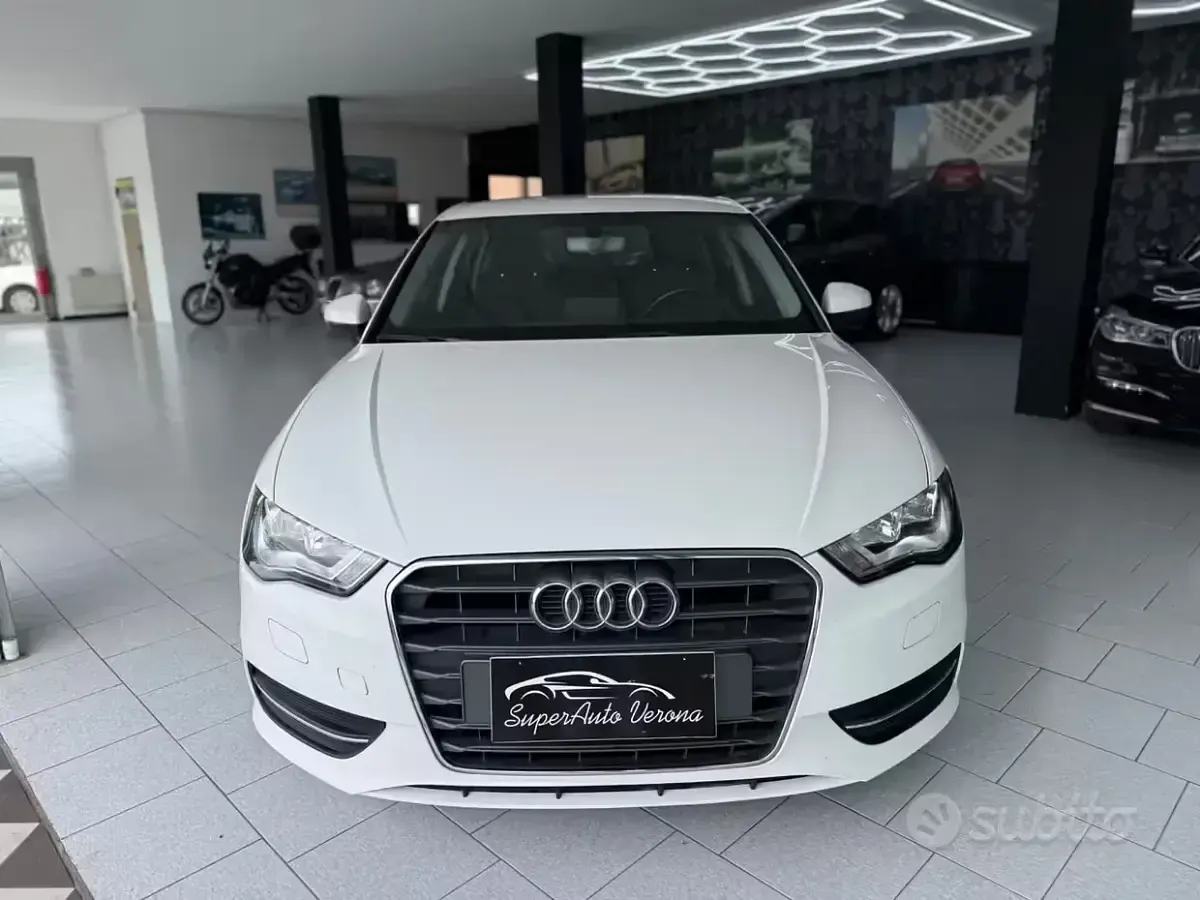 Gebraucht Audi A3 Ambiente 110 PS (80 kW) 2016 Weiß Limousine