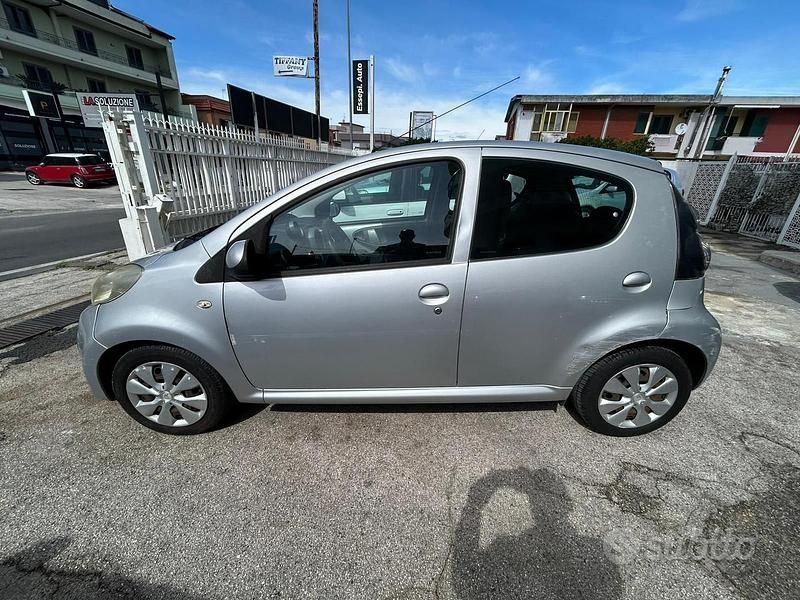 Usata Citroën C1 68 CV (50 kW) 2011 Grigio Utilitaria