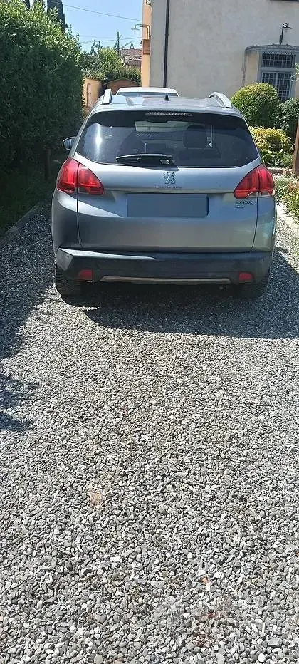 Usata Peugeot 2008 115 CV (84 kW) 2014 Grigio SUV