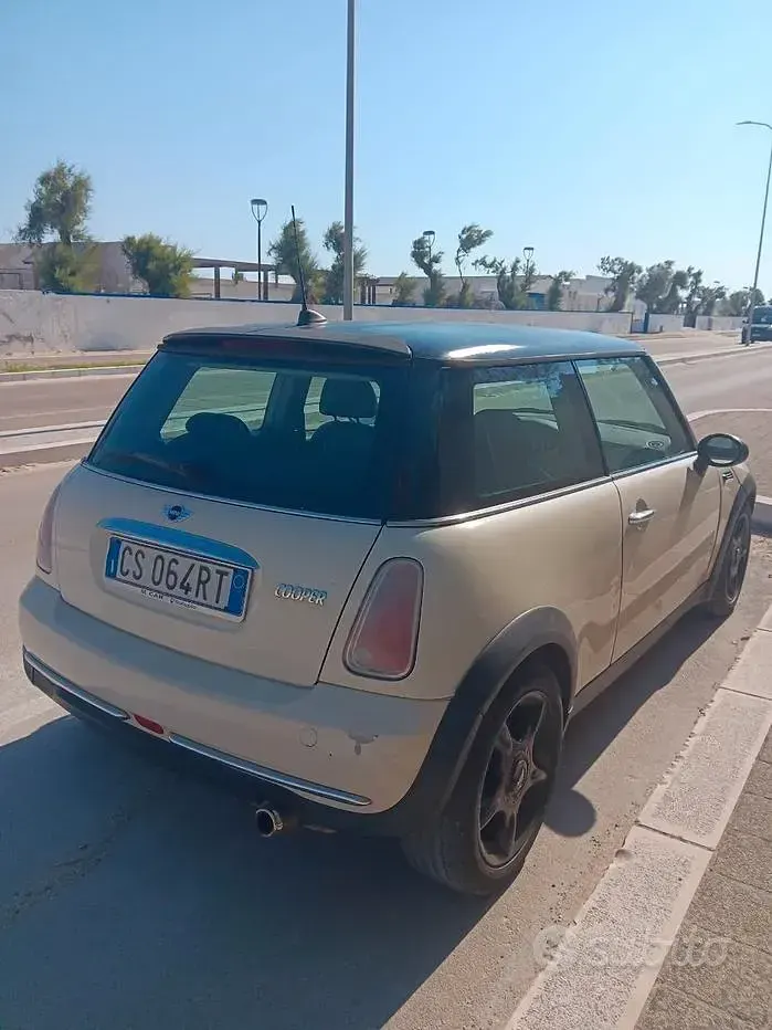 Usata Mini Cooper 116 CV (85 kW) 2004 Utilitaria