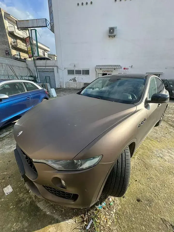 Usata Maserati Levante 275 CV (202 kW) 2018 Marrone SUV