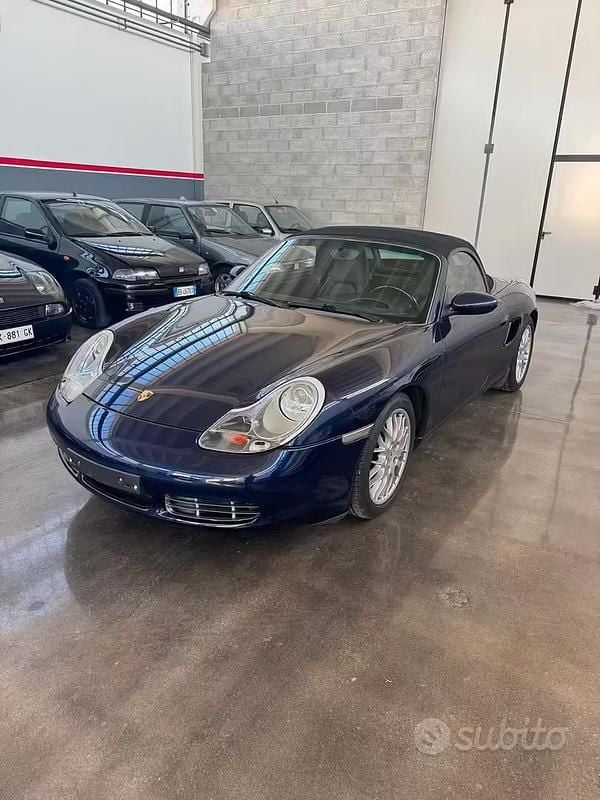 Usata Porsche Boxster 252 CV (185 kW) 2001 Blu Cabrio