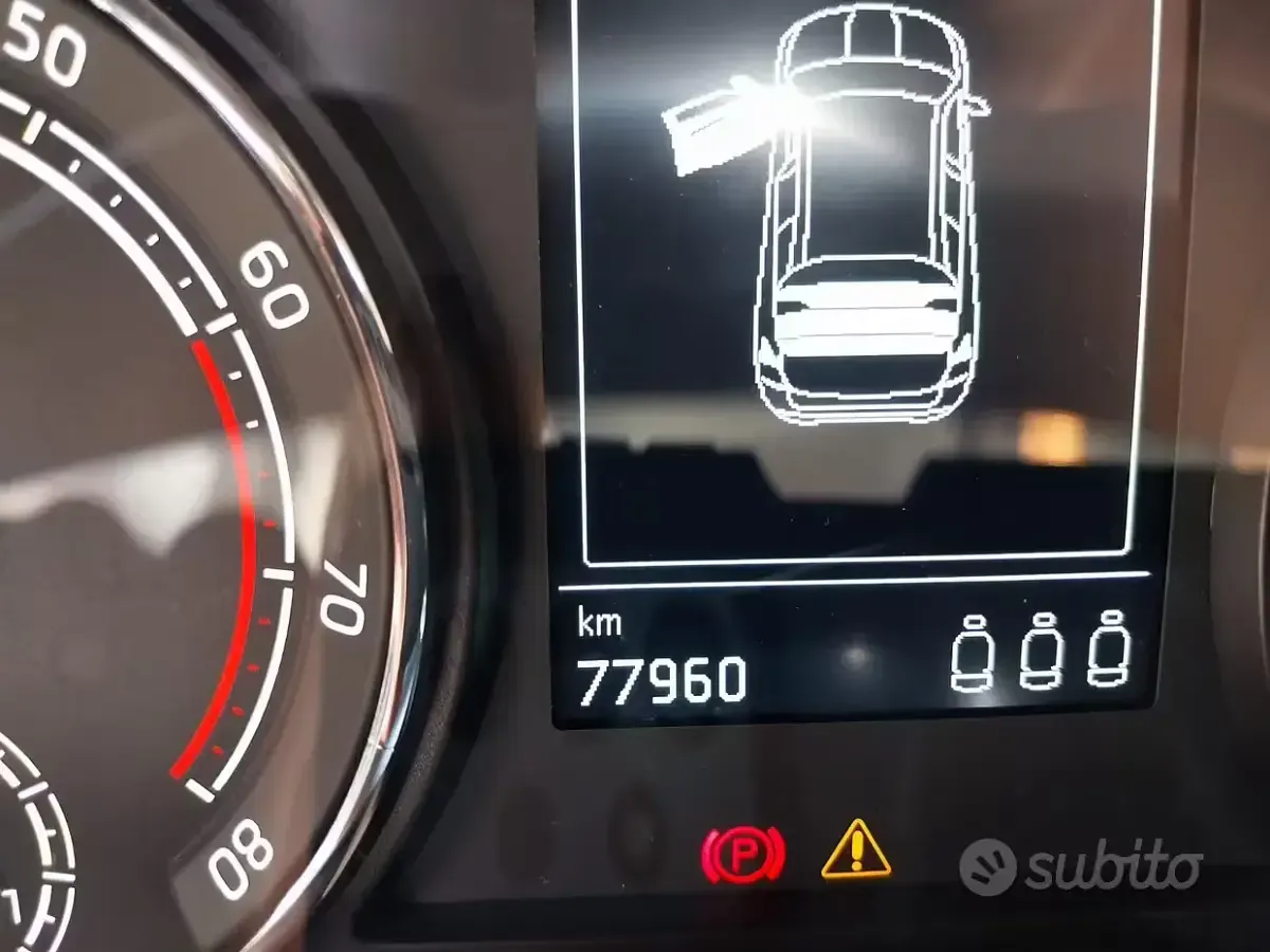 Usata Skoda Kamiq 90 CV (66 kW) 2021 Nero SUV