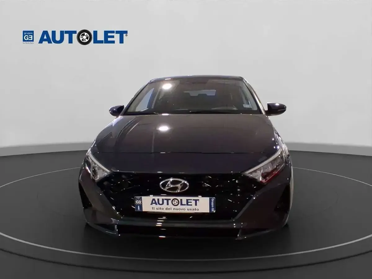 Usata Hyundai i20 101 CV (74 kW) 2023 Grigio Utilitaria